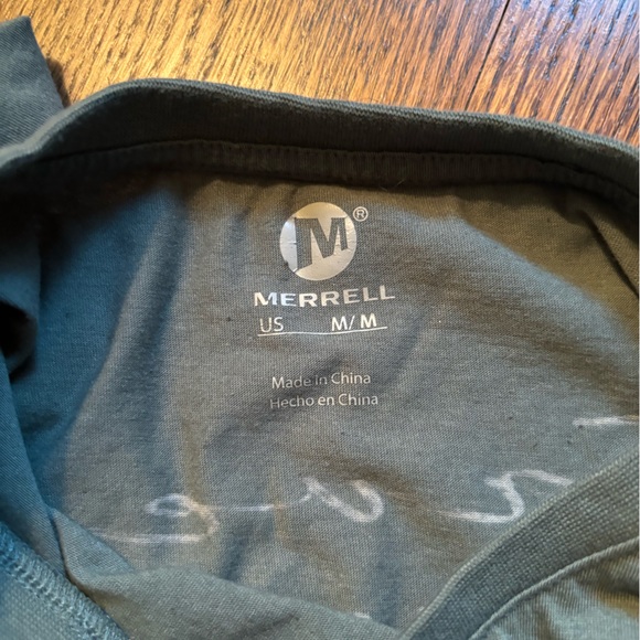 Merrell t-shirt - medium - Picture 4 of 4